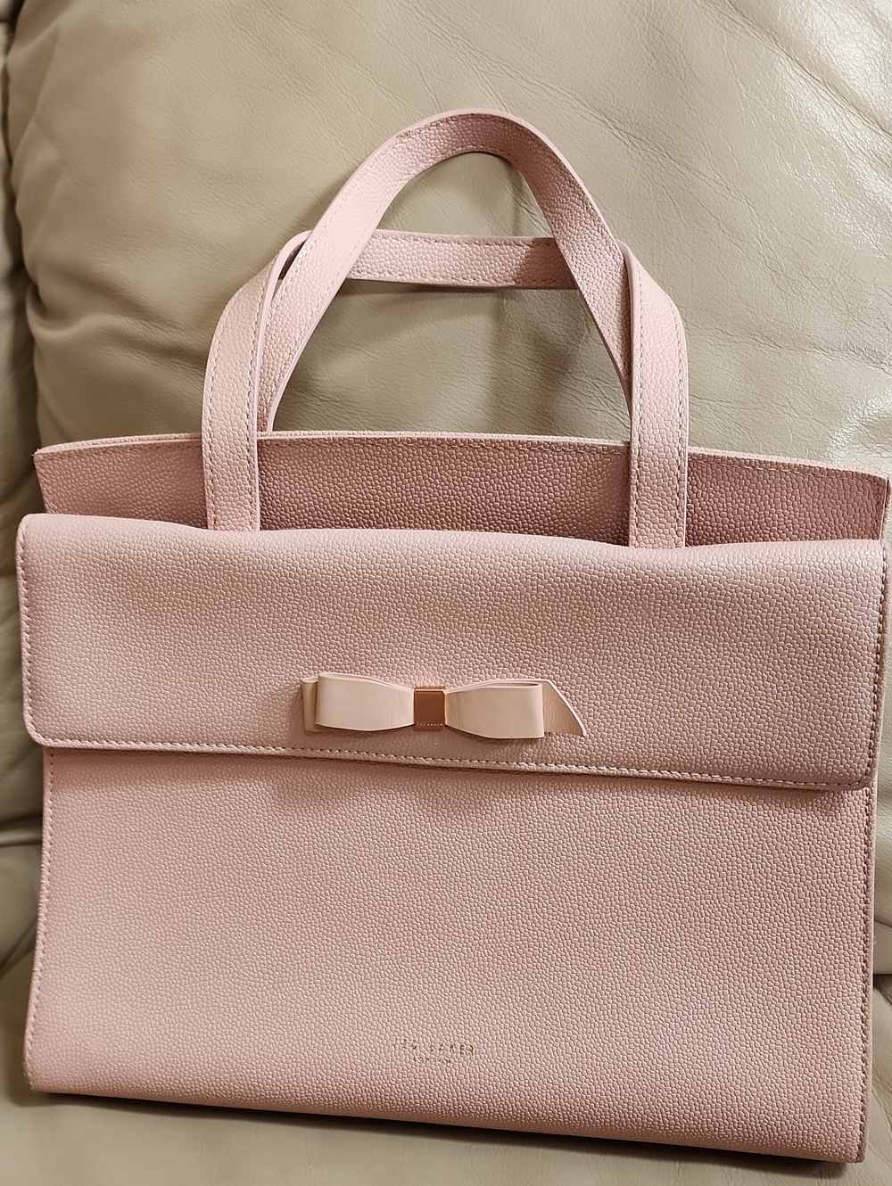 Ted Baker Women's Classic Pink Bow Tote Handbag Preowned